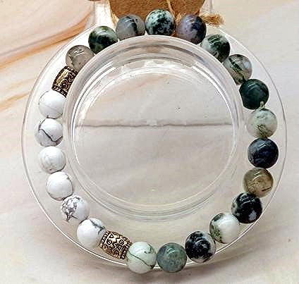 Howlite, Moss Agate 8mm Bead  Bracelet  6 3/4