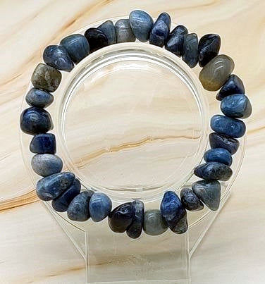 Blue Quartz Nugget Bracelet size 6