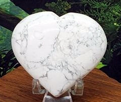 Howlite Heart