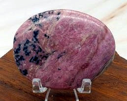 Rhodonite Palms