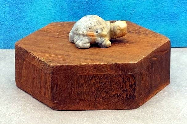 Turtle Carvings 1.5"