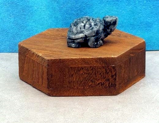 Turtle Carvings 1.5"